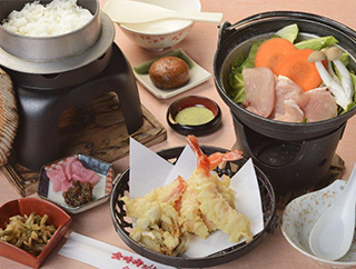 鶏鍋+天ぷら定食